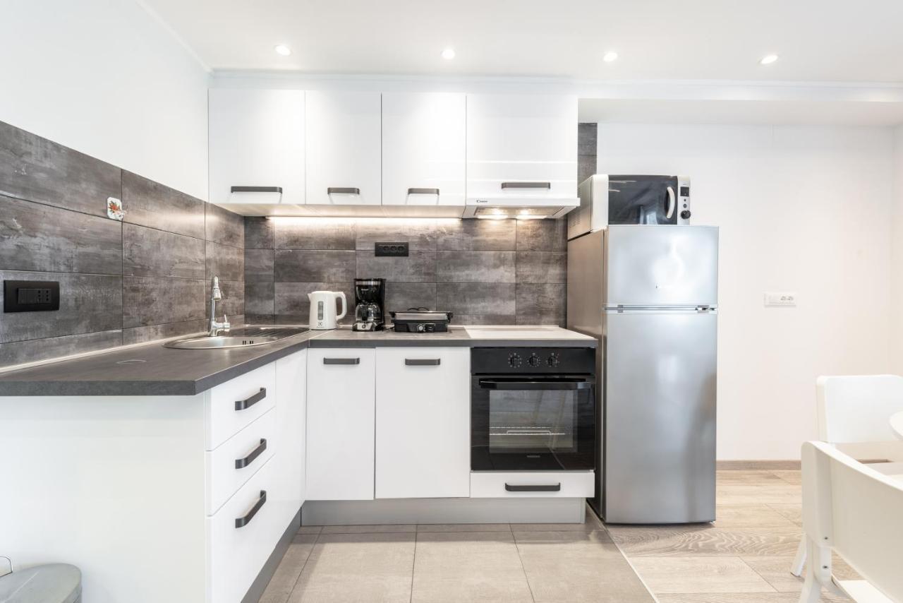 Apartment Bobara Mlini Bagian luar foto
